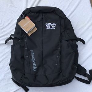 Patagonia Refugio Pack 28L $89 "GILLETTE TECH-OP PROGRAM" Stitching NWT